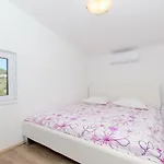 Drazen Apartment Stomorska